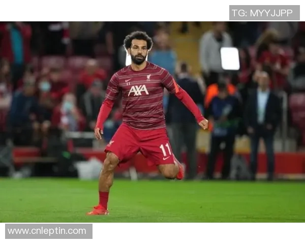 利物浦球星萨拉赫荣膺金球奖,成为继梅西、C罗后第三位得主 利物浦球星萨拉赫荣膺金球奖,成为继梅西、C罗后第三位得主